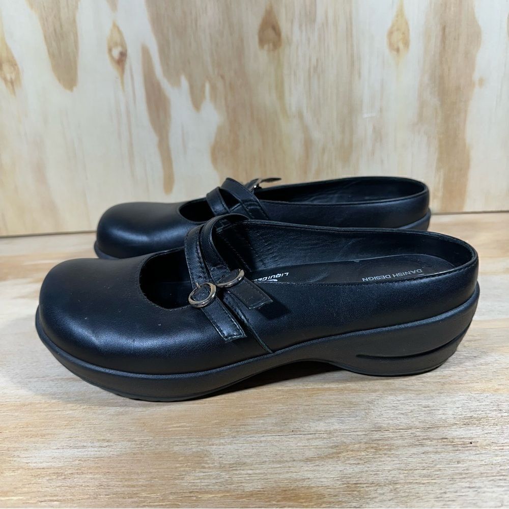 Sanita Black Leather Clogs Women’s Size 8